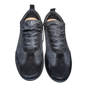 Men's Black and Gray Sneakers